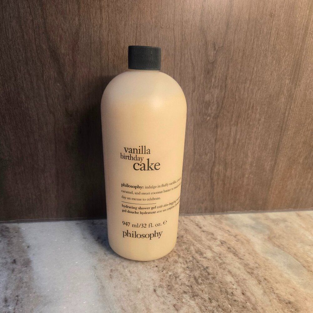NWT Vanilla Birthday Cake Shampoo, Shower Gel & Bubble Bath